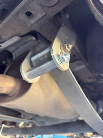 REAR SHACKLE SUPPORT SPACERS